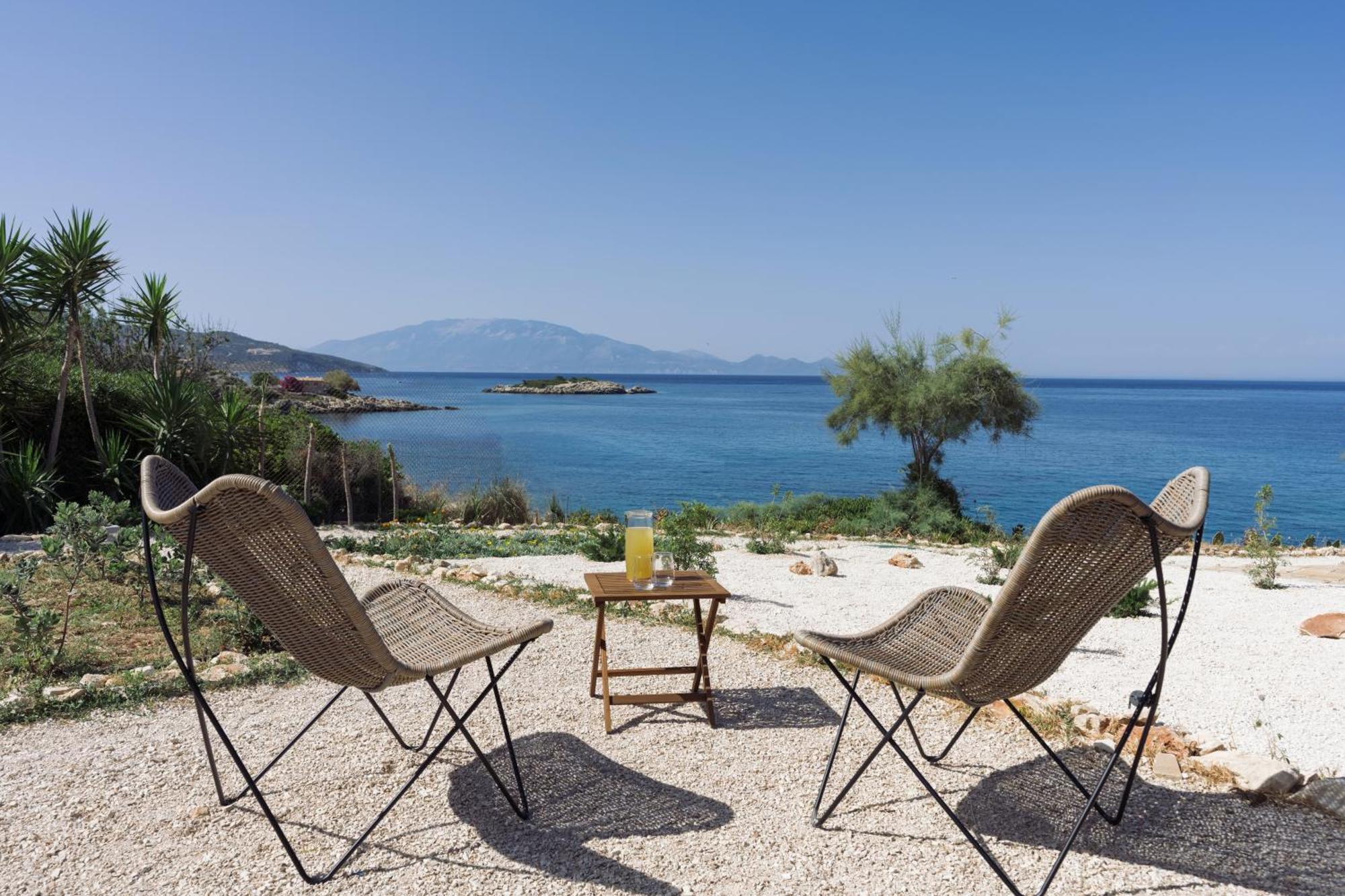 Terra Petra Luxury - The Seafront Retreat